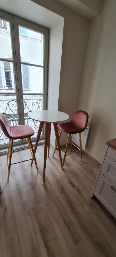 Les Coursives Appartements Mâcon Esterno foto