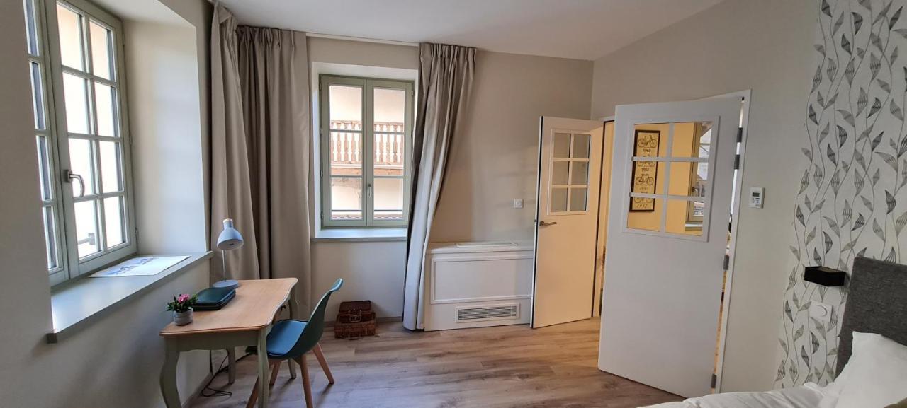 Les Coursives Appartements Mâcon Esterno foto