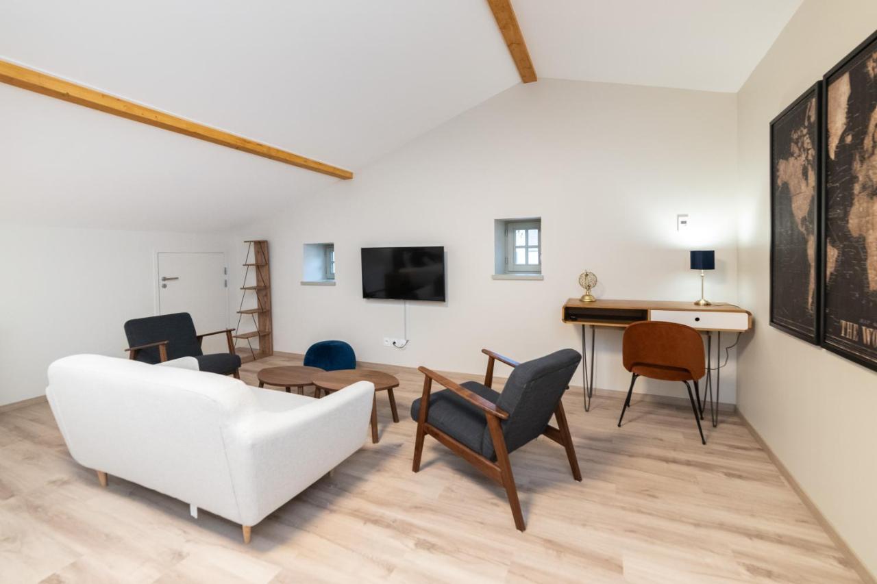 Les Coursives Appartements Mâcon Esterno foto